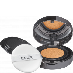 Płynny podkład w poduszeczce, idealny do torebki i na podróż. Cushion Foundation 01 ivory